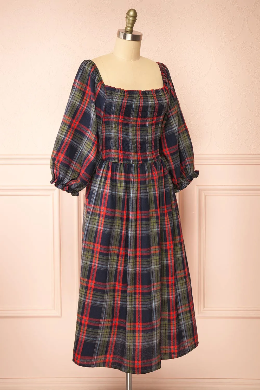 Arellia Navy | Plaid Flannel Midi Dress