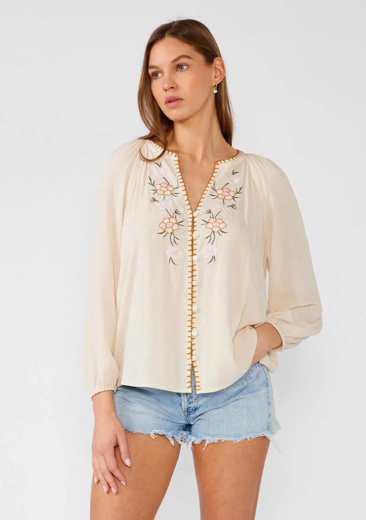 BOHEMIAN CHIC FLORAL BLOUSE