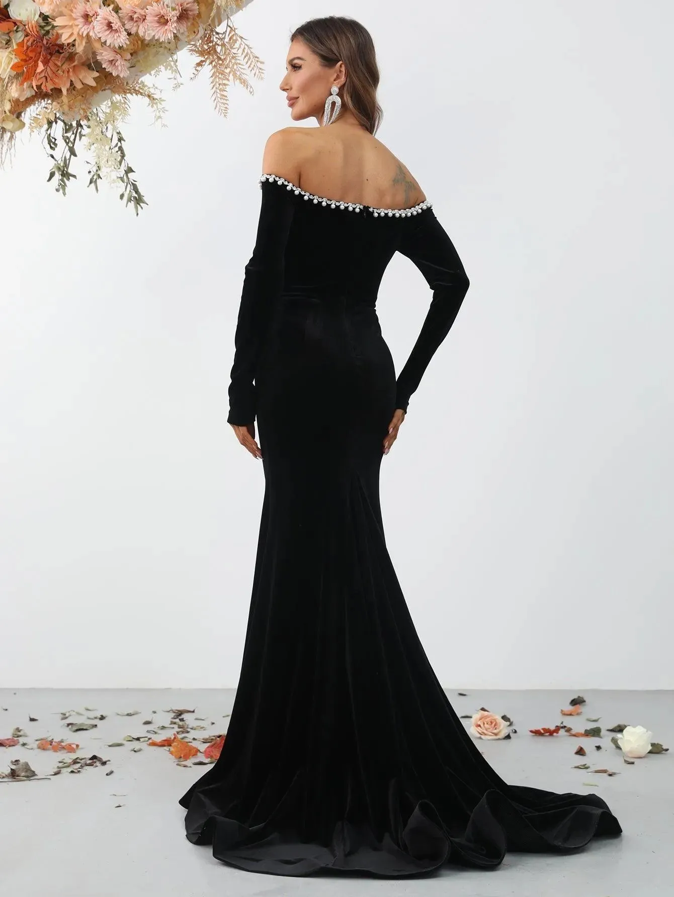 Elegant Off Shoulder Long Sleeve Slit Mermaid Dresses