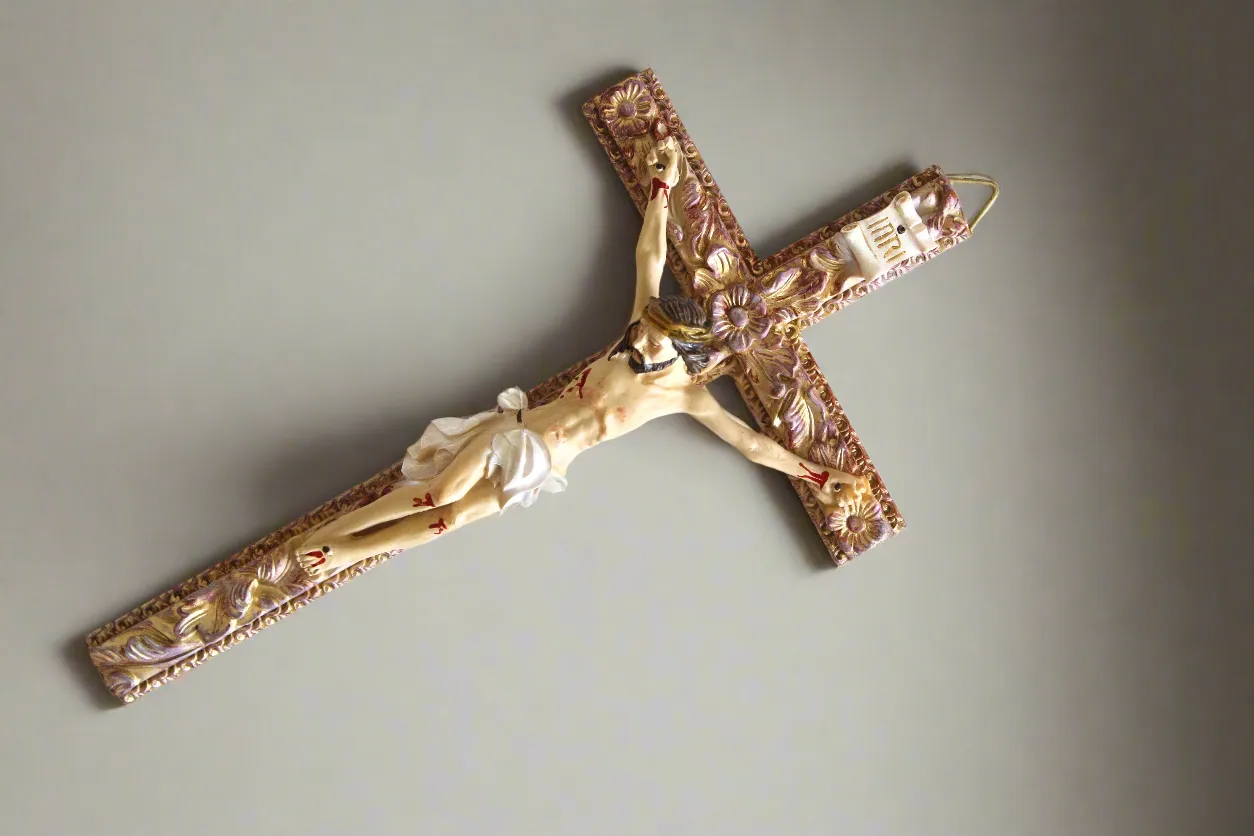 Floral Wall Crucifix