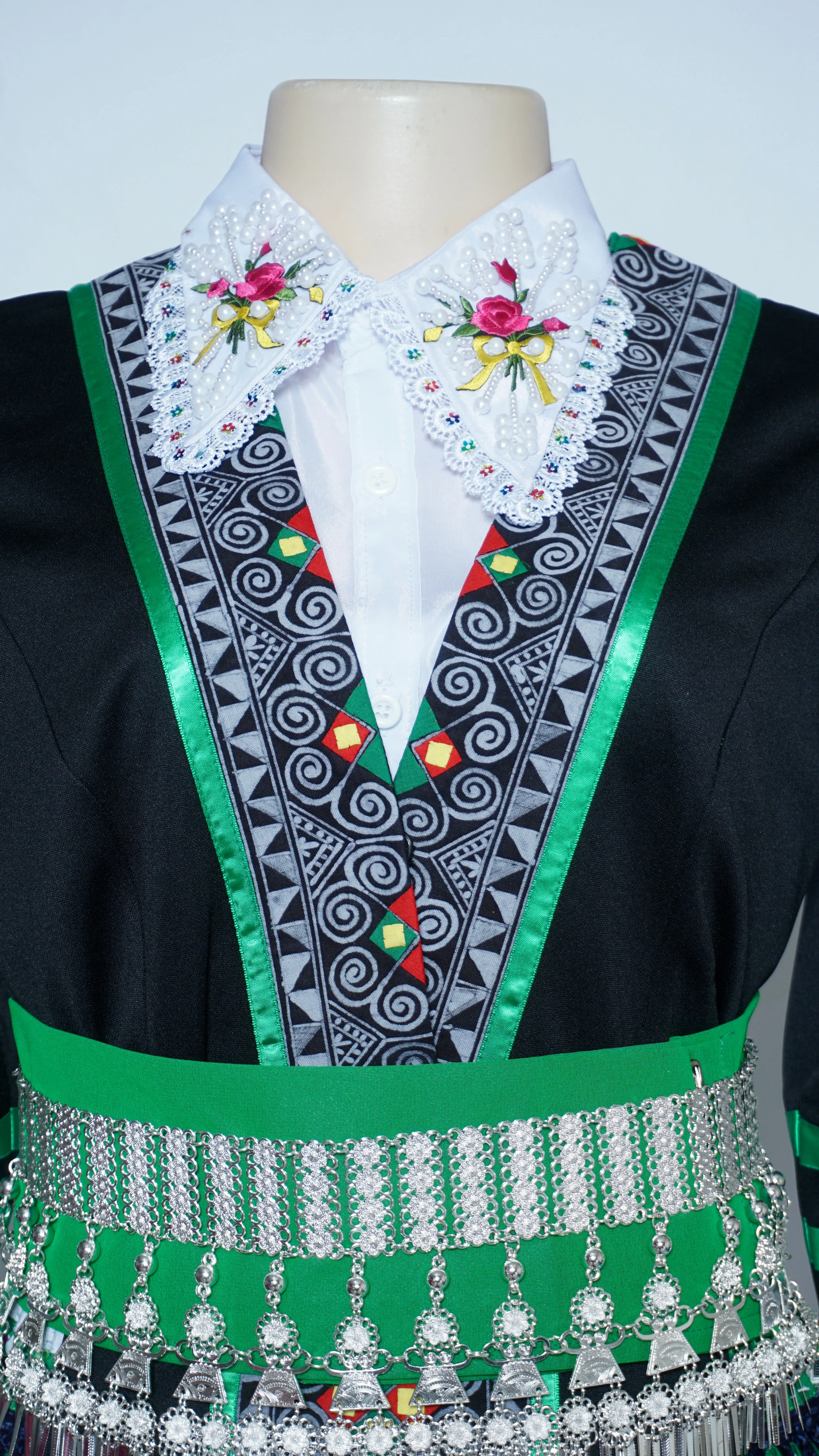 Hmong Txaij Green (36")