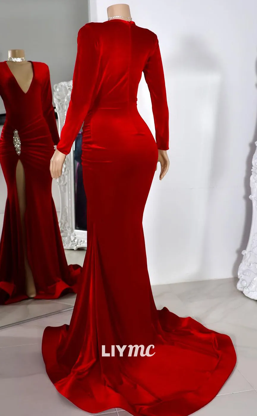 LP1417 - V-Neck Long Sleeves Ruched Beaded Velvet Mermaid Prom Dress for Black Girls Slay