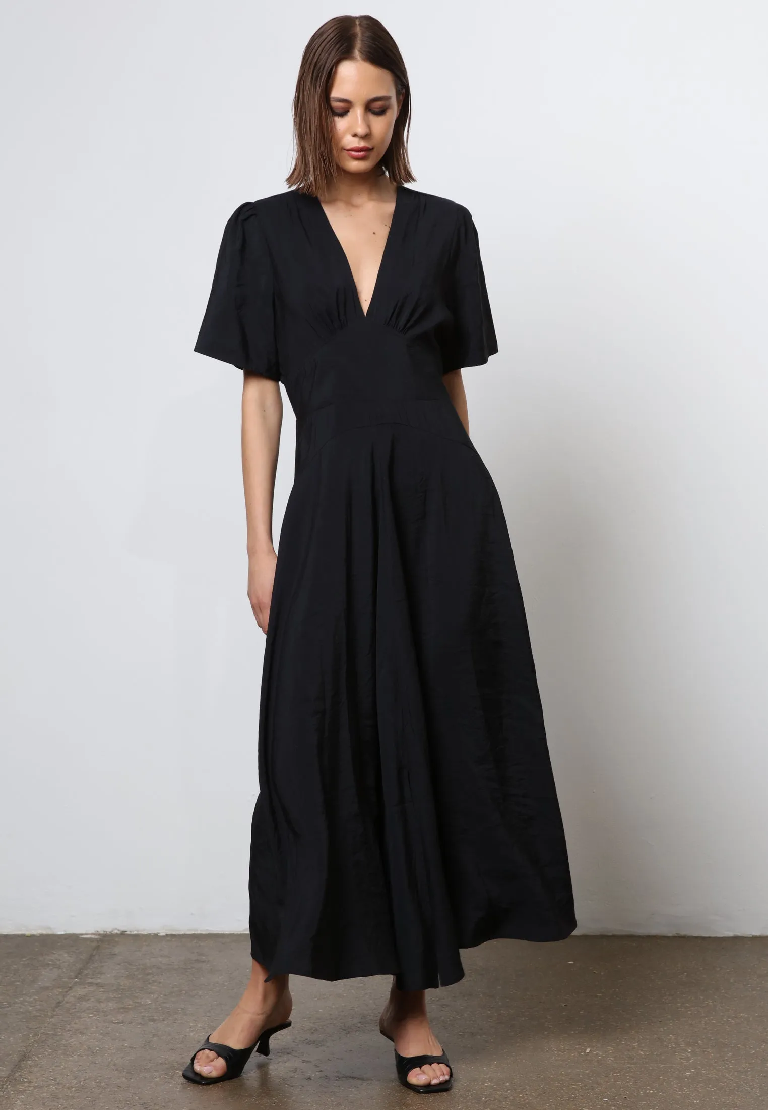 NATURAL DRESS BLACK